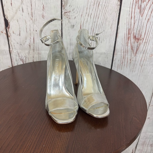 BCBGeneration Metallic Silver Open Toe Ankle Strapped Mesh side High Heels 7 GUC - Picture 4 of 16